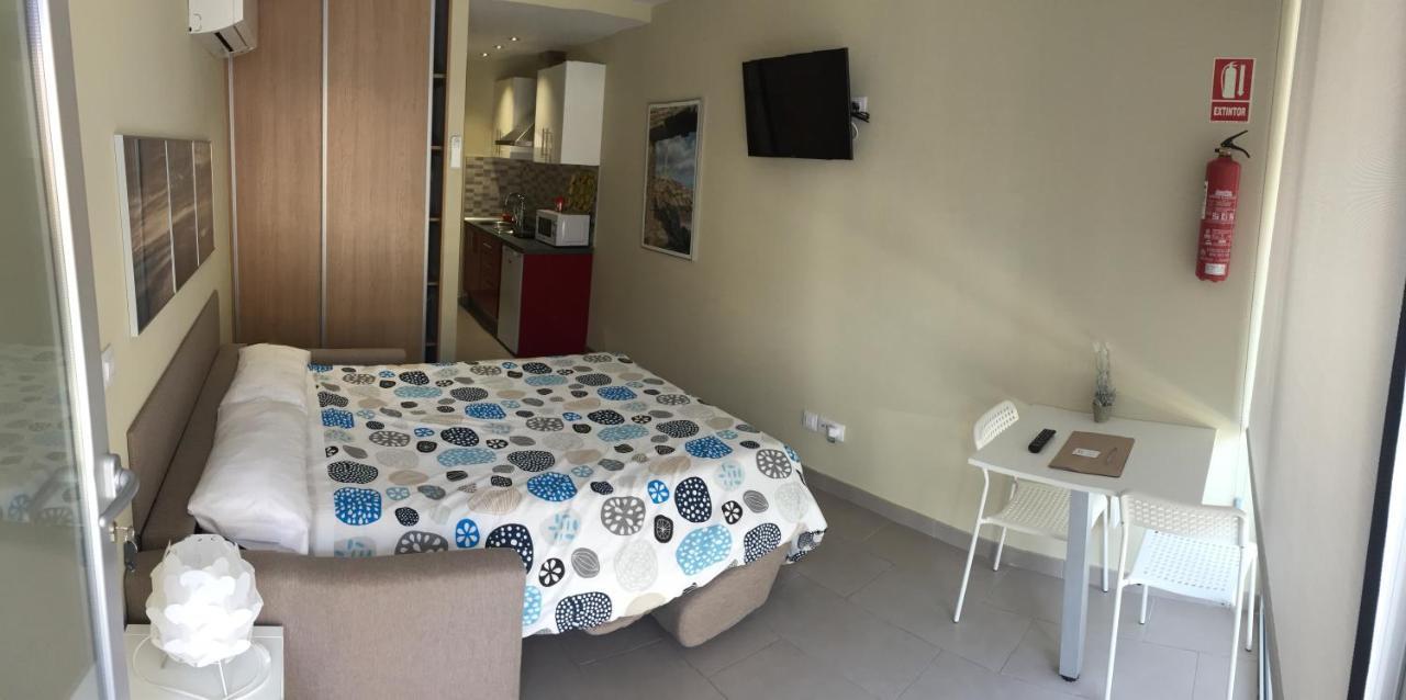 Apartamento Turisticos Maria Guerrero